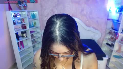 Snapshot of destrukturada chatting on 06-08-26, 05:57 Destrukturada online show from 06-08-26, 05:57