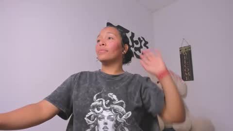 desty_y online show from 03-11-26, 06:08