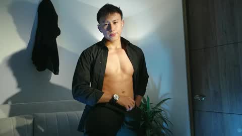 Snapshot of deus_belli chatting on 01-12-26, 01:00 Deus Belli online show from 01-12-26, 01:00