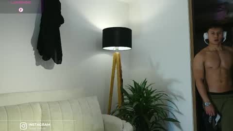 Snapshot of deus_belli chatting on 01-16-26, 12:36 Deus Belli online show from 01-16-26, 12:36