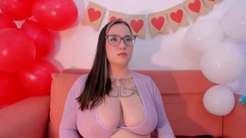 Snapshot of deva_blue chatting on 02-15-26, 05:04 Deva Blue online show from 02-15-26, 05:04