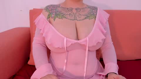 Snapshot of deva_blue chatting on 04-28-26, 03:00 Deva Blue online show from 04-28-26, 03:00