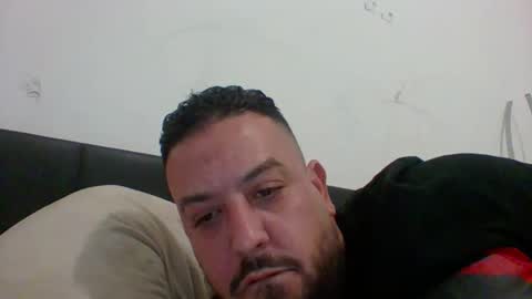 Snapshot of devil_angel66 chatting on 06-05-26, 04:56 devil_angel66 online show from 06-05-26, 04:56