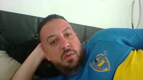 Snapshot of devil_angel66 chatting on 06-06-26, 04:55 devil_angel66 online show from 06-06-26, 04:55