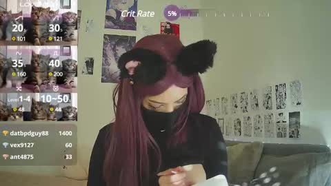 Snapshot of deviliaaa chatting on 12-20-24, 01:43 Devil online show from 12-20-24, 01:43