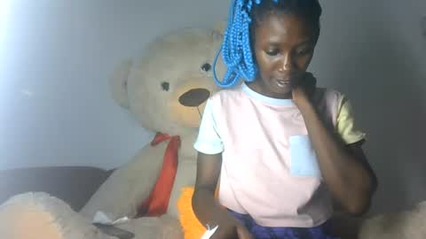 devilish_3710 online show from 07-06-26, 11:29