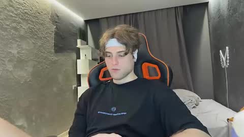 devilnut1 online show from 06-03-26, 07:55