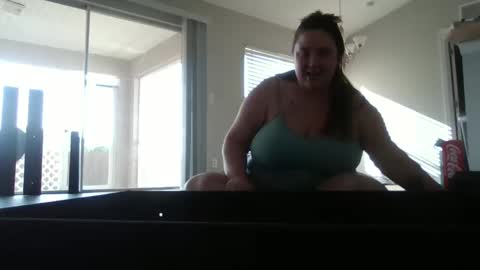 Dani online show from 02-28-25, 09:12