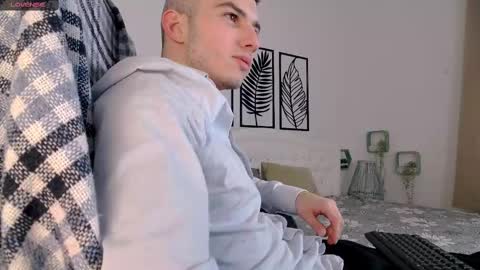 devin_ho online show from 02-11-25, 02:14