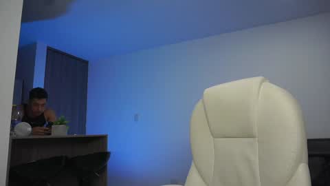 Snapshot of devin_hunter chatting on 12-07-24, 05:59 Devin Hunter online show from 12-07-24, 05:59