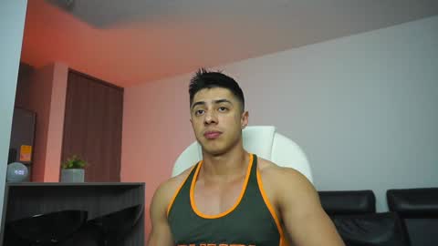 Snapshot of devin_hunter chatting on 12-19-24, 02:01 Devin Hunter online show from 12-19-24, 02:01