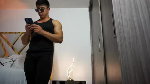 Snapshot of devin_hunter chatting on 03-03-25, 11:24 Devin Hunter online show from 03-03-25, 11:24