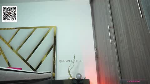 Devin Hunter online show from 11-22-25, 12:53