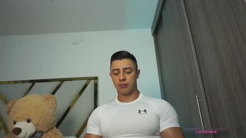 Devin Hunter online show from 12-20-25, 10:50