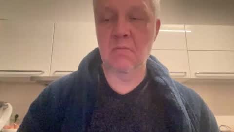 Snapshot of devon_nite chatting on 12-23-25, 12:30 Devon online show from 12-23-25, 12:30