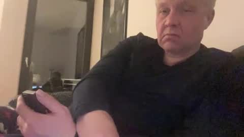 Snapshot of devon_nite chatting on 03-09-26, 11:09 Devon online show from 03-09-26, 11:09