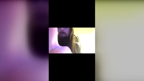 Snapshot of deweydreams chatting on 01-14-26, 03:23 deweydreams online show from 01-14-26, 03:23