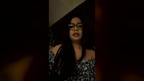 Snapshot of dex69grey chatting on 08-05-26, 01:30 dex69grey online show from 08-05-26, 01:30