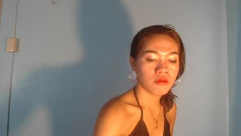 dexie121698 online show from 01-28-25, 01:50