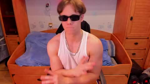 Dexter online show from 05-16-26, 07:01