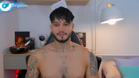 JULIAN online show from 01-01-25, 02:19