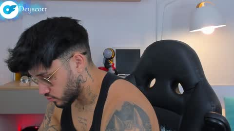 JULIAN online show from 01-07-25, 10:30