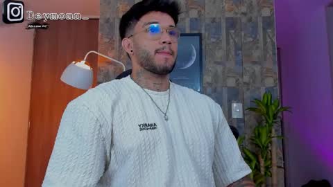 JULIAN online show from 10-01-25, 08:48