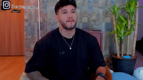 JULIAN online show from 10-03-25, 04:37