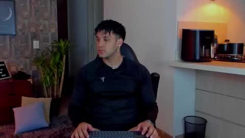 JULIAN online show from 11-30-25, 12:14