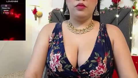 Snapshot of dharanisnisha chatting on 06-01-26, 12:18 dharanisnisha online show from 06-01-26, 12:18