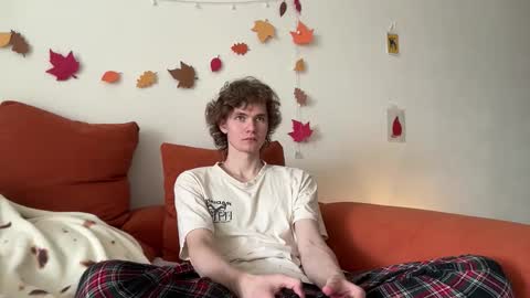 Di Alex online show from 10-24-25, 08:55