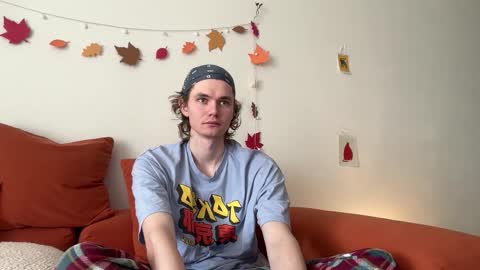 Di Alex online show from 11-16-25, 09:26