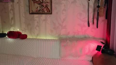 Snapshot of dia__diana chatting on 11-07-25, 03:12 Diana Di Honey online show from 11-07-25, 03:12