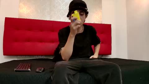   online show from 09-22-25, 11:45