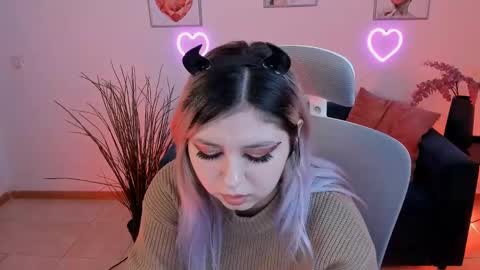 Dia online show from 02-10-25, 04:58