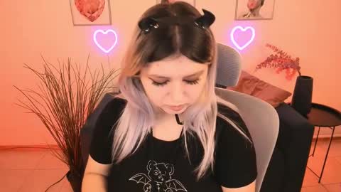 Dia online show from 03-03-25, 01:10