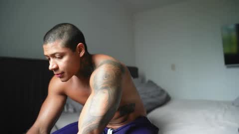 Diego online show from 12-04-25, 02:37