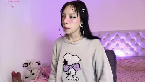 Snapshot of diamond__cherry chatting on 04-30-26, 02:01 Diamond online show from 04-30-26, 02:01