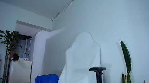 MaSSimo online show from 02-24-25, 11:09