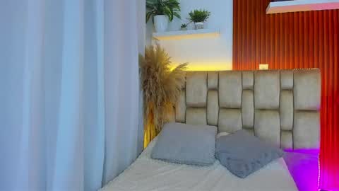 diamond_canela online show from 05-29-26, 04:10