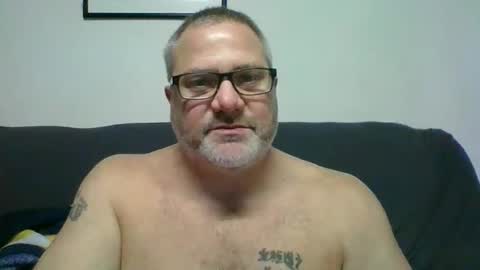 Snapshot of diamond_couple_82 chatting on 12-26-24, 04:43 diamond_couple_82 online show from 12-26-24, 04:43