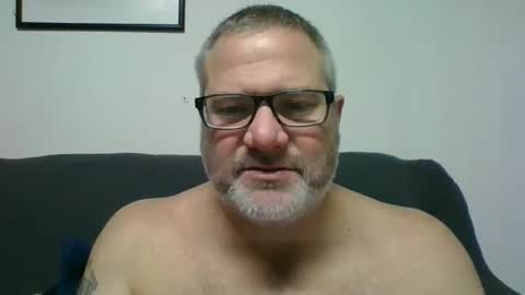 Snapshot of diamond_couple_82 chatting on 12-30-24, 06:20 diamond_couple_82 online show from 12-30-24, 06:20