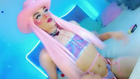 Snapshot of diamond_hott1 chatting on 02-15-25, 02:58 AmayaGirl online show from 02-15-25, 02:58