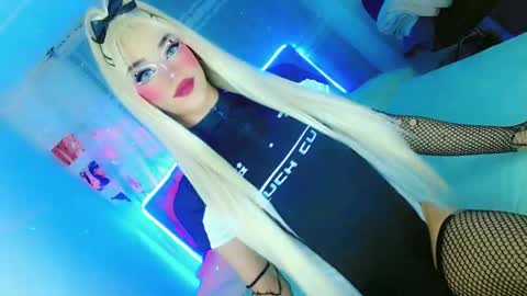 Snapshot of diamond_hott1 chatting on 02-22-25, 02:39 AmayaGirl online show from 02-22-25, 02:39