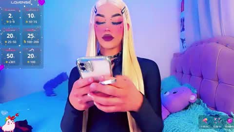 Snapshot of diamond_hott1 chatting on 09-22-25, 01:07 AmayaGirl online show from 09-22-25, 01:07