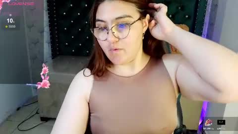 Snapshot of diamondfox_m chatting on 06-11-26, 12:25 Your Diamond online show from 06-11-26, 12:25