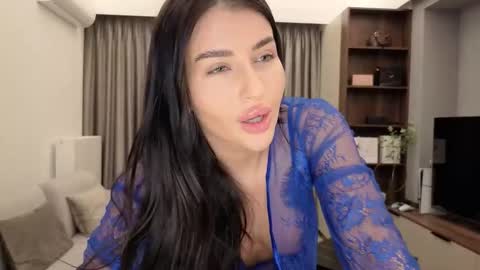 Snapshot of diamondpixie chatting on 11-03-25, 08:10 Iris online show from 11-03-25, 08:10