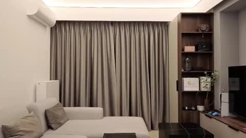 Iris online show from 03-09-26, 08:24