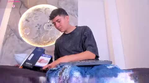 diamondss_1 online show from 07-12-26, 12:01
