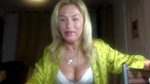 diana583578 online show from 03-19-26, 05:06